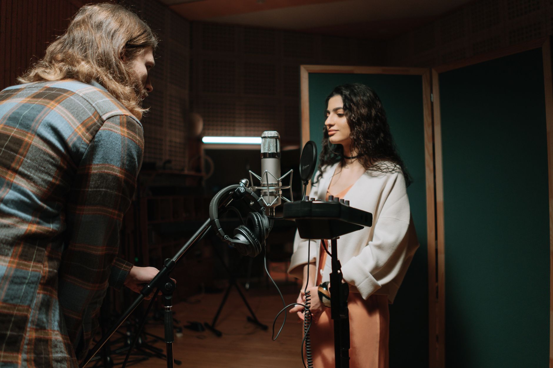 Suno Persona: Create and Reuse a Voice Across Songs