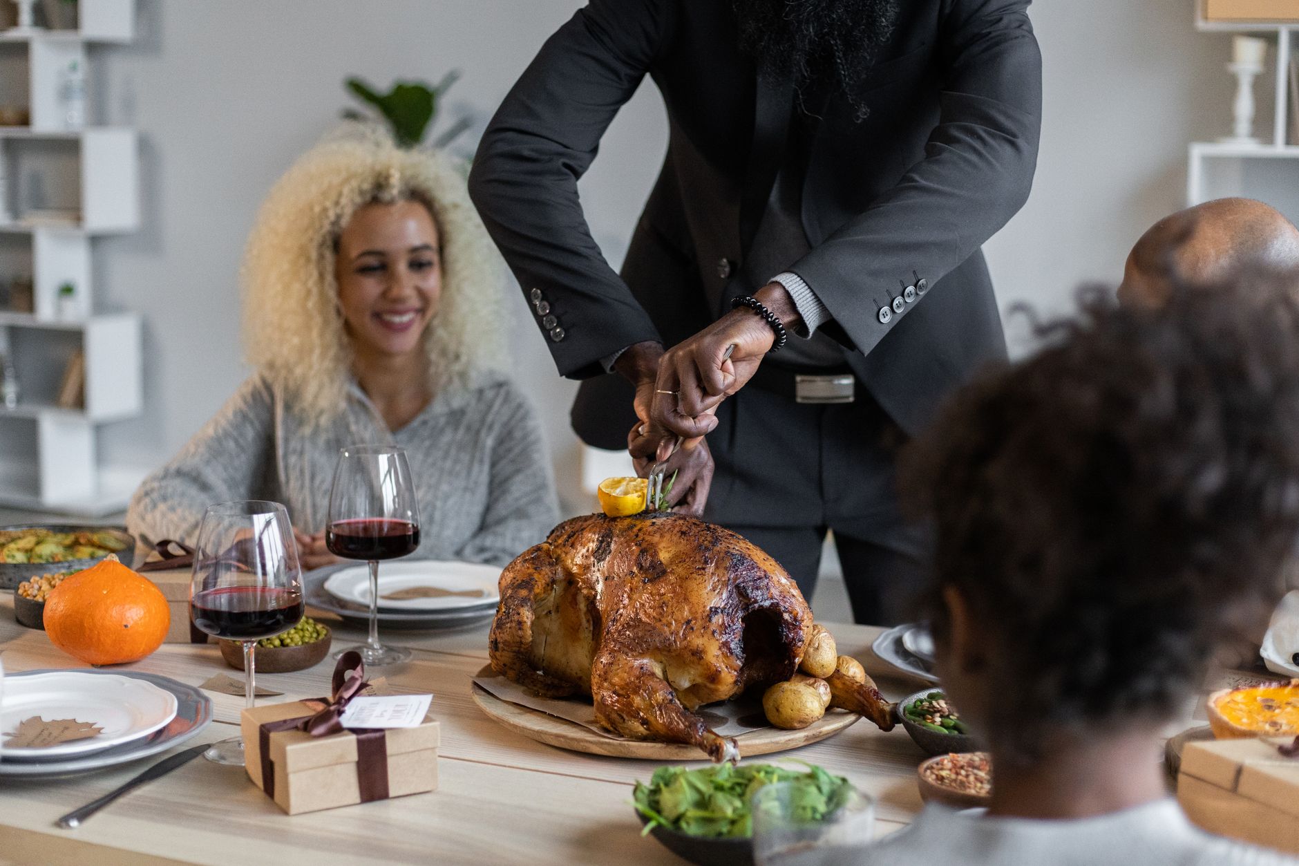 The 7 Best Thanksgiving Songs of All Time, Ranked